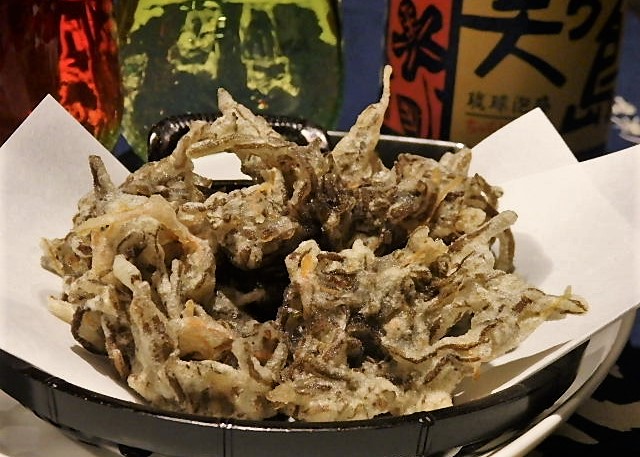 沖縄もずくの天ぷら
