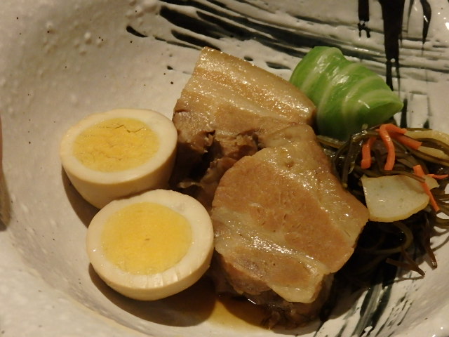 自家製じっくり煮込んだラフテー