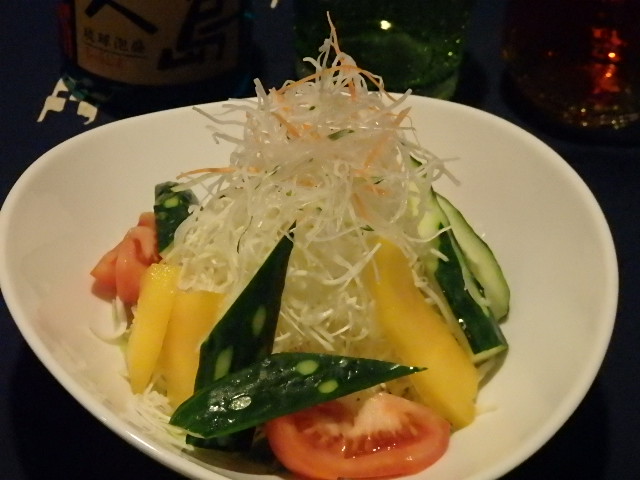 シャキシャキ青パパイヤのサラダ
