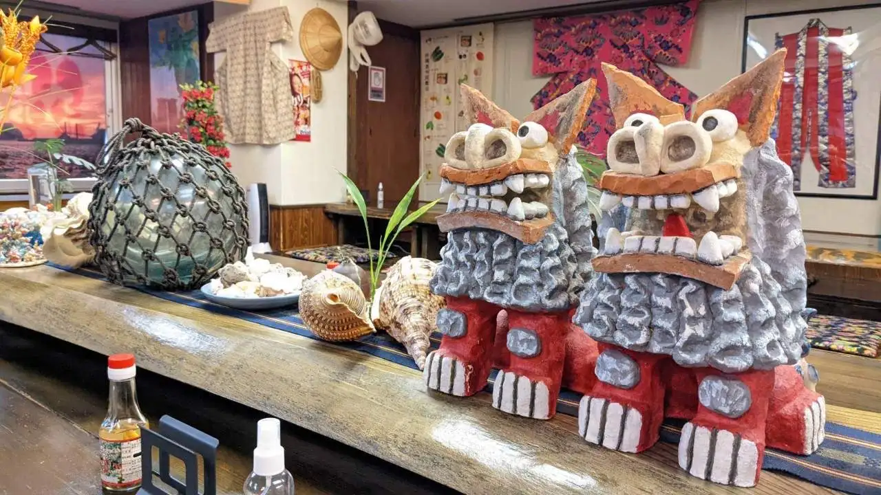 ゆいまーる美ら島の店内雰囲気 5